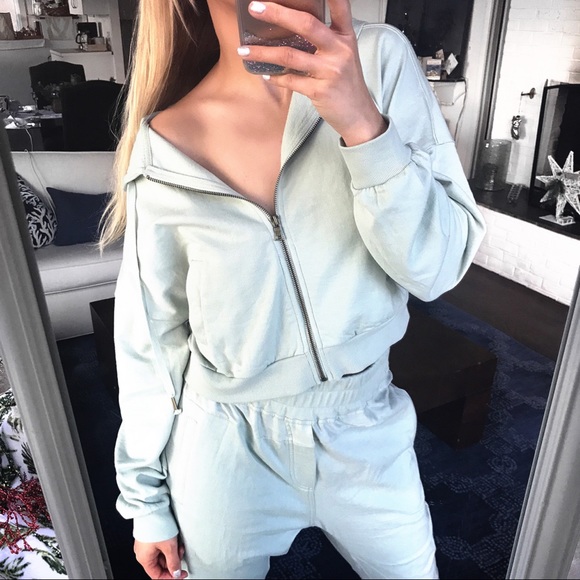 Young Fabulous & Broke Tops - 🆕 YOUNG FABULOUS & BROKE ODIN SWEATSHIRT IN MINT!